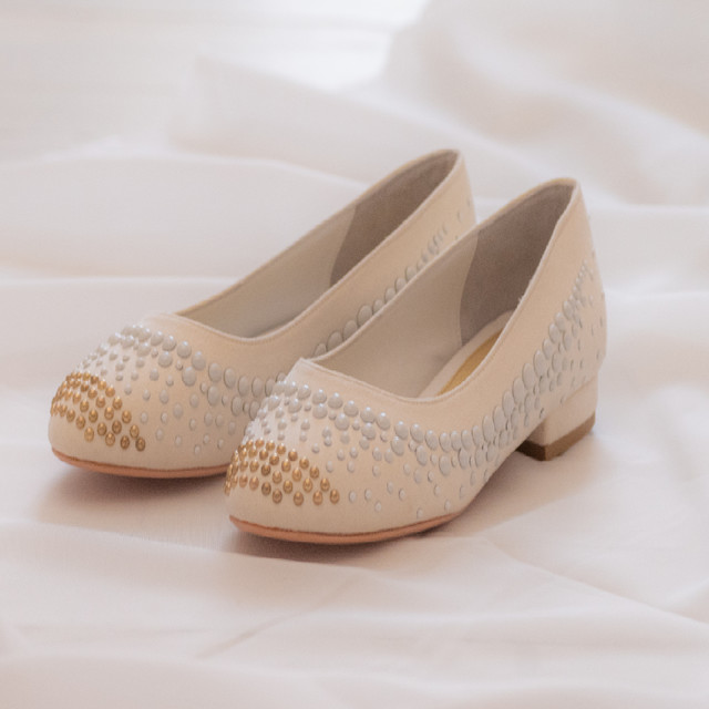 COB'S SHOE FACTORY